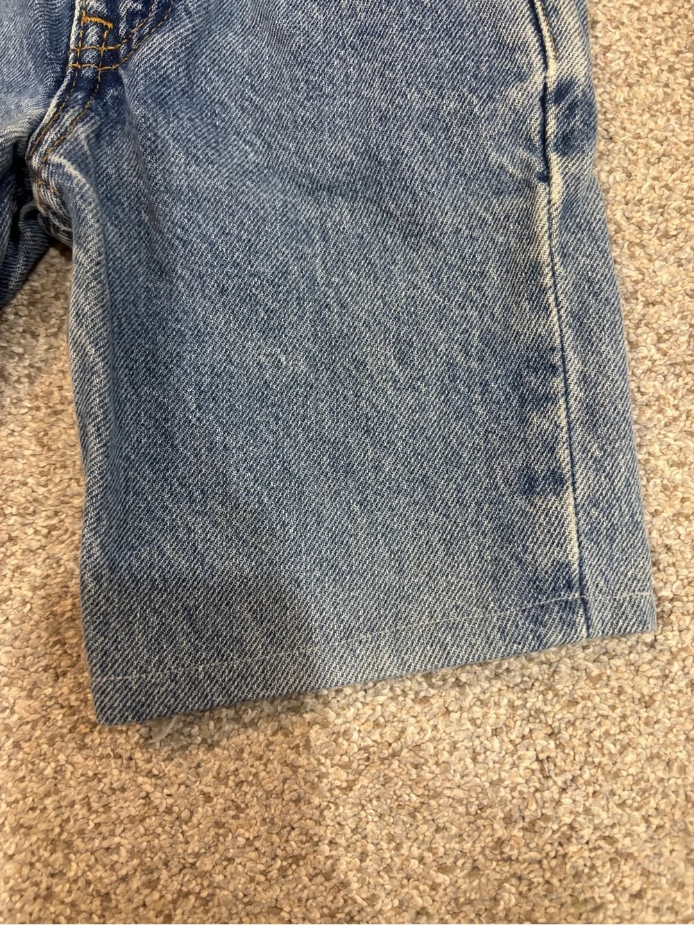 Vintage 2000’s Levi’s 505 boy’s jeans made into jorts  size 5 Y2K vintage Levi’s